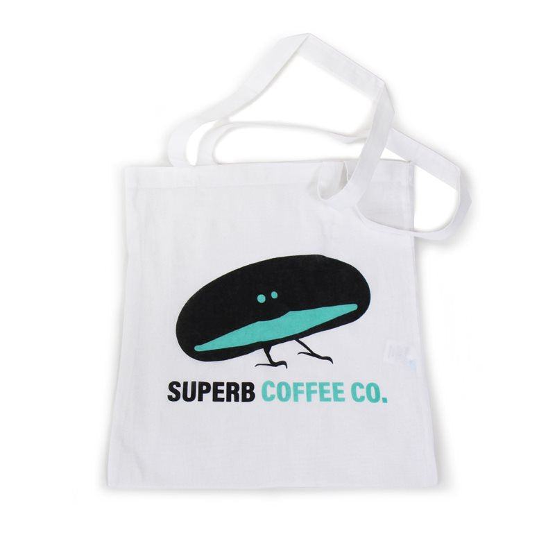 Superb Coffee Co. Weiße Tragetasche mit Markenlogo, 380 x 410 mm