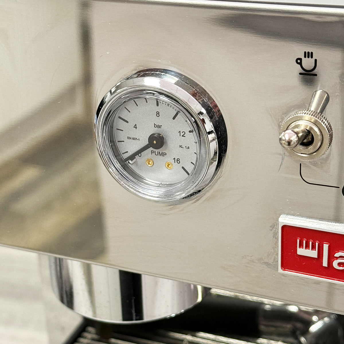 GRADED PRODUCT La Pavoni Combined Domus Bar Domestic Coffee Machine with Integrated Grinder Stainless Steel UK Plug LPCDMB02UK