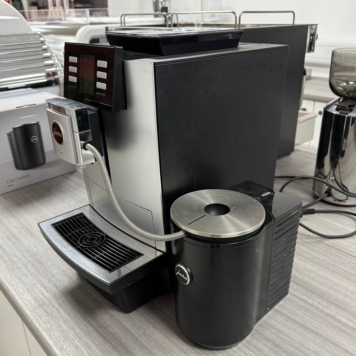 Jura X8 Professional Coffee Machine & Cool Control Milk Cooler Bundle