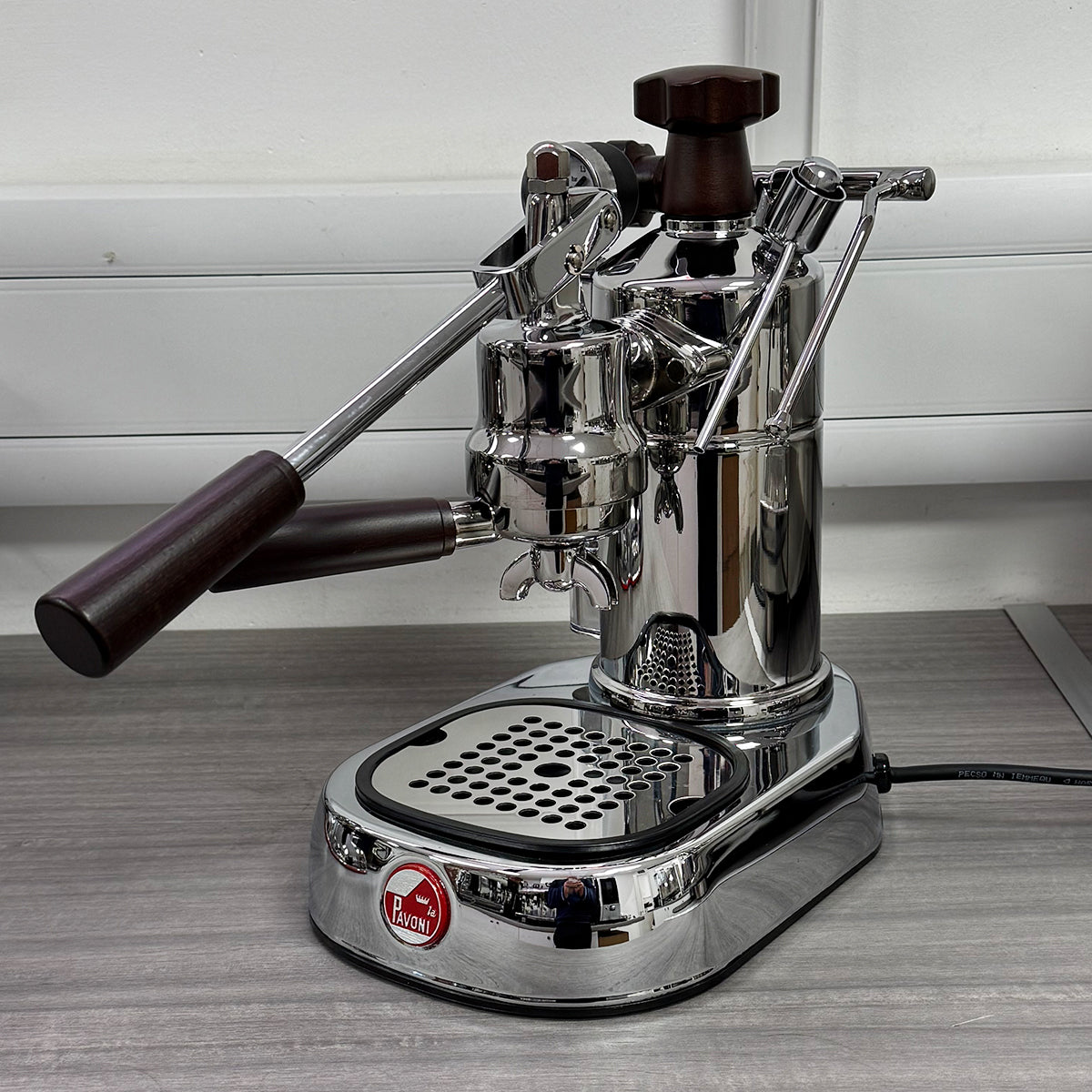 La Pavoni Lever Professional (Holzgriffe mit Chromsockel) 240 V – LPLPLH01UK 