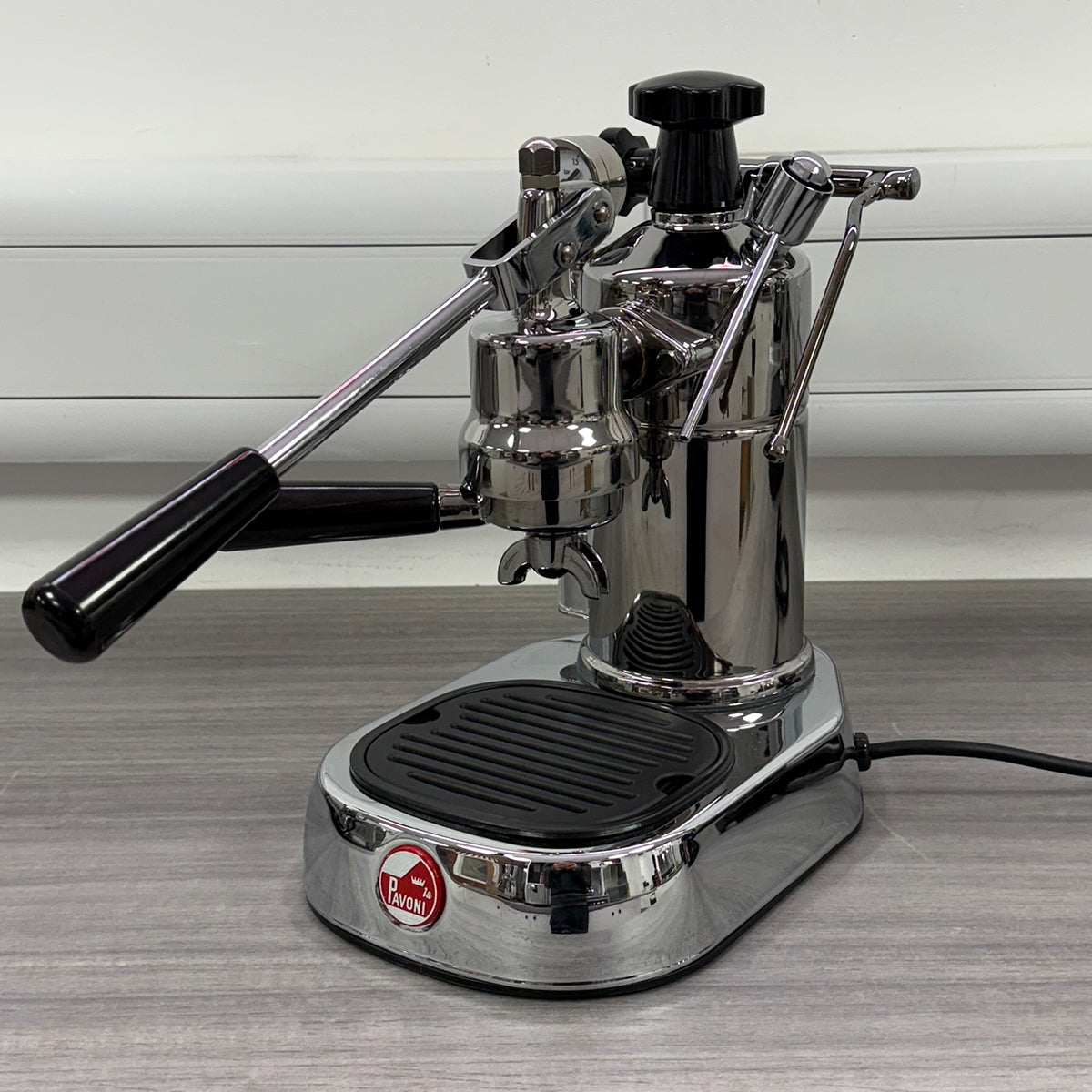 La Pavoni Lever Professional (Holzgriffe mit Chromsockel) 240 V – LPLPLH01UK 