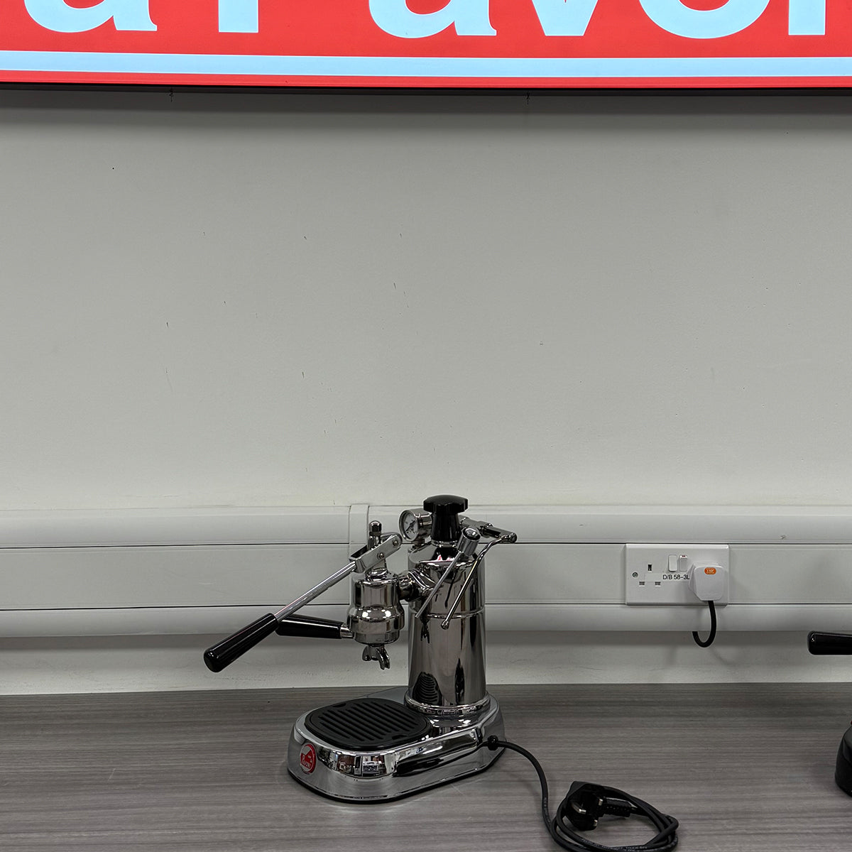 La Pavoni Lever Professional (Holzgriffe mit Chromsockel) 240 V – LPLPLH01UK 