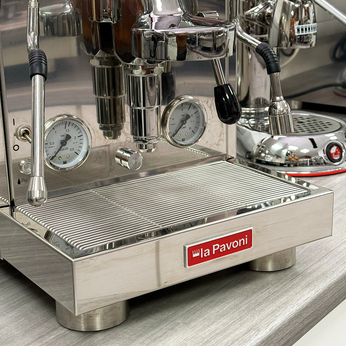 GRADED PRODUCT La Pavoni Cellini Evolution Semi-professional Domestic Coffee Machine Stainless Steel LPSCVS01UK