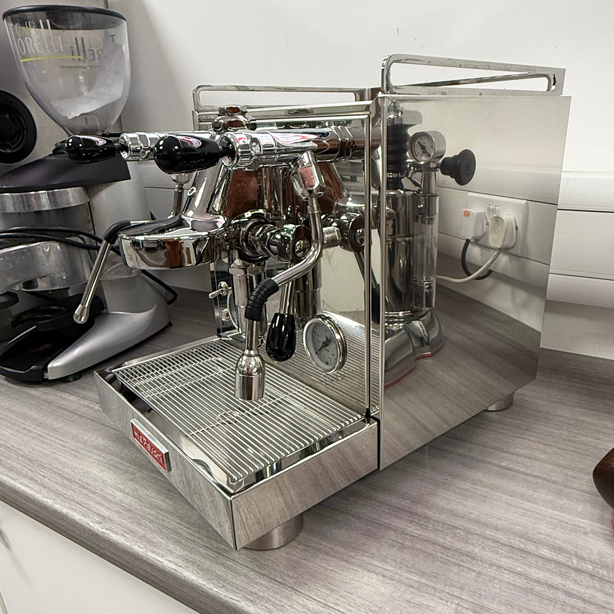 GRADED PRODUCT La Pavoni Cellini Evolution Semi-professional Domestic Coffee Machine Stainless Steel LPSCVS01UK